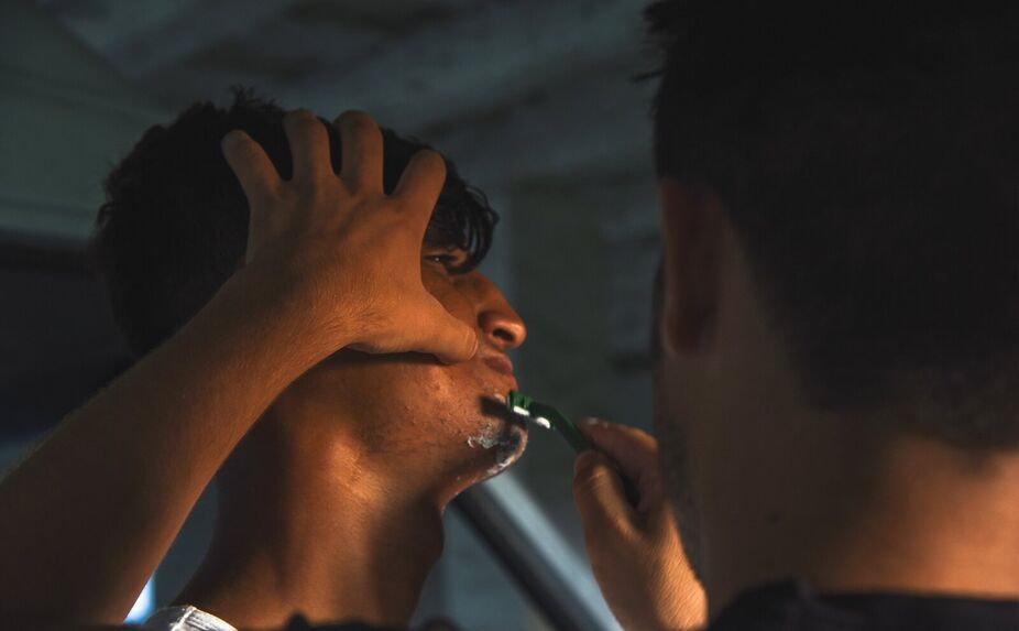 Autorem fotogalerie je Karolína Halířová, která jako dobrovolník působila v neoficiálních uprchlických táborech na srbsko-maďarské hranici. 