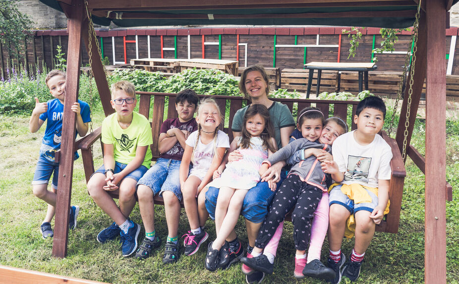 Věříme, že hodnotové vzdělávání je klíčem k lepší budoucnosti.