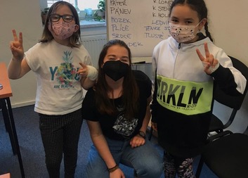 Maturantka dobrovolnicí v covidu