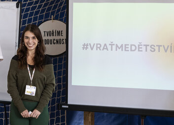 Virální kampaní proti negativnímu vlivu sociálních sítí