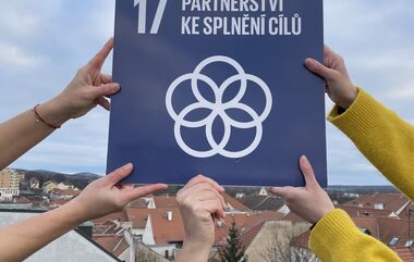 Globální vzdělávání není „něco navíc“. Je to výbava pro přežití v dnešním světě. 