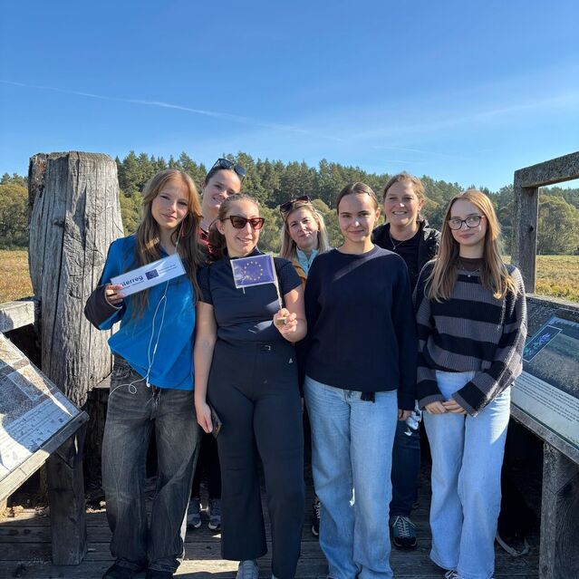 Dobrovolníci testovali vznikající přeshraniční turistickou stezku Meet me at the border  